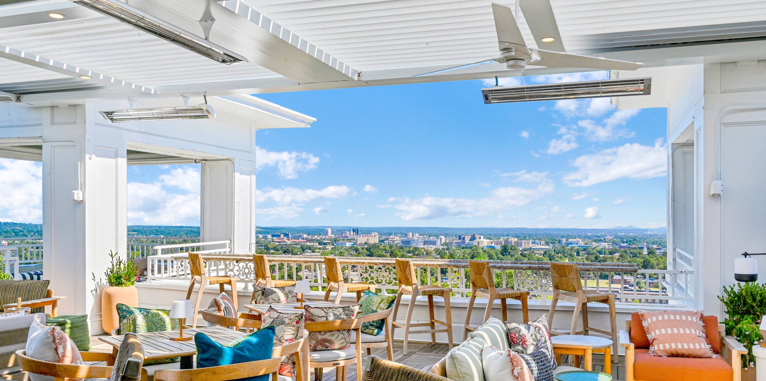 Six South Rooftop Bar